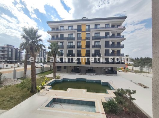 ANTALYA GÖKSU KEPEZ ULTRA LÜKS SİTEDE KATTA 1+1 KİRALIK DAİRE