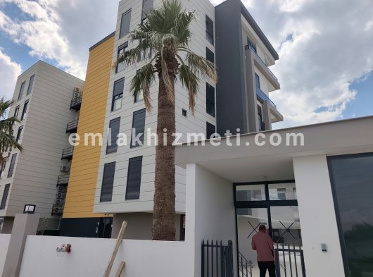 ANTALYA GÖKSU KEPEZ ULTRA LÜKS SİTEDE KATTA 1+1 KİRALIK DAİRE