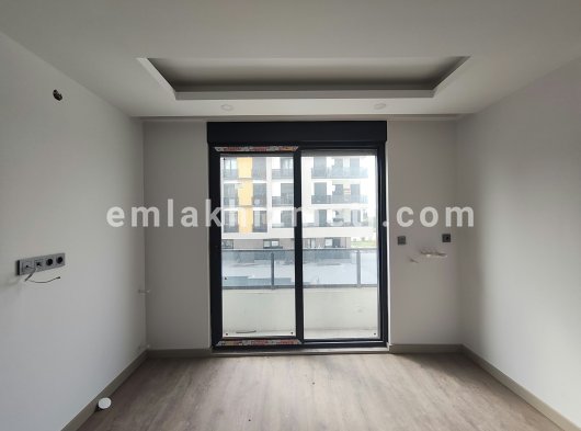 ANTALYA GÖKSU KEPEZ ULTRA LÜKS SİTEDE KATTA 1+1 KİRALIK DAİRE