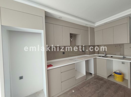 ANTALYA GÖKSU KEPEZ ULTRA LÜKS SİTEDE KATTA 1+1 KİRALIK DAİRE