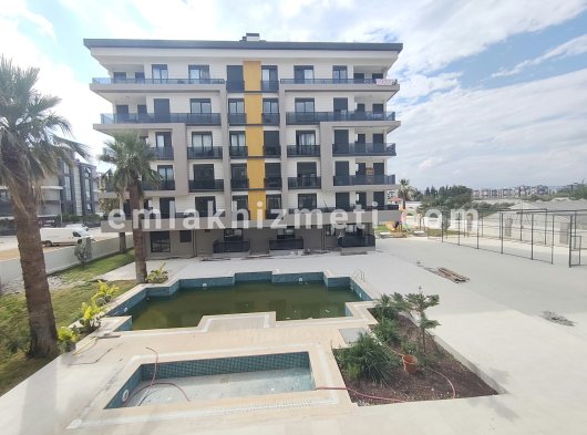 ANTALYA GÖKSU KEPEZ ULTRA LÜKS SİTEDE KATTA 1+1 KİRALIK DAİRE