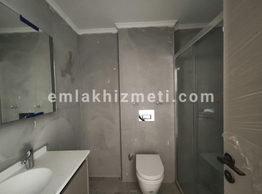 ANTALYA GÖKSU KEPEZ ULTRA LÜKS SİTEDE KATTA 1+1 KİRALIK DAİRE